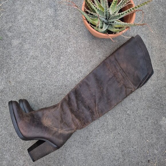 NWOB Musse & Cloud Distressed Leather Joyse Knee High Boots Size 6 - Picture 1 of 16